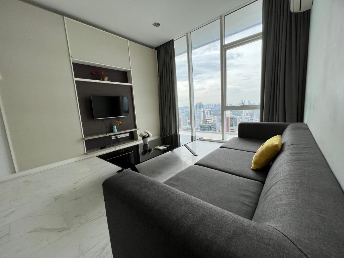 Amazing Pool By Platinum Suites Klcc Kuala Lumpur Esterno foto